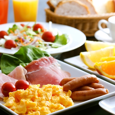 【朝食付きプラン】 朝は“お部屋”で＜洋朝食ルームサービス＞♪お部屋でまったりエネルギーチャージ